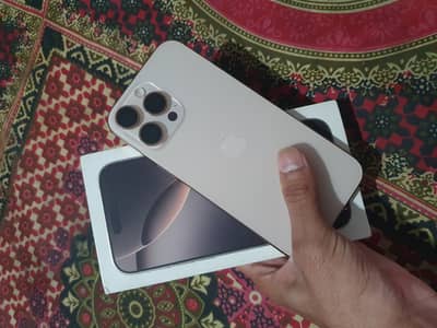 Apple iPhone 16 Pro Max