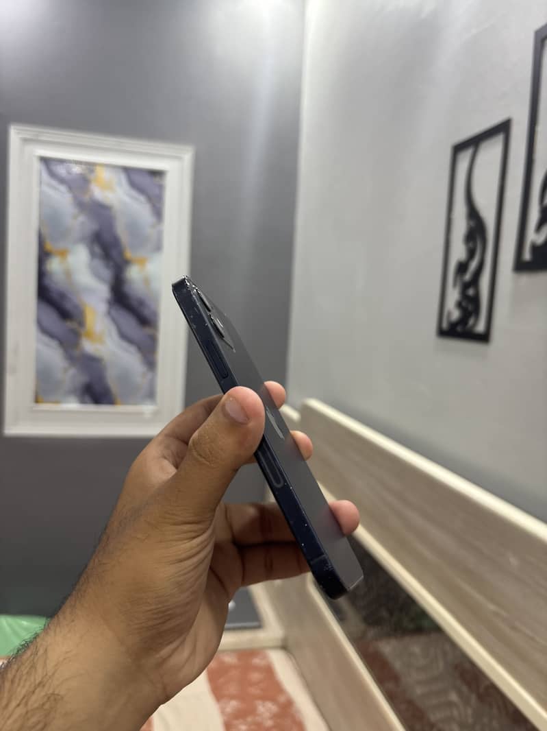 Iphone 12 5