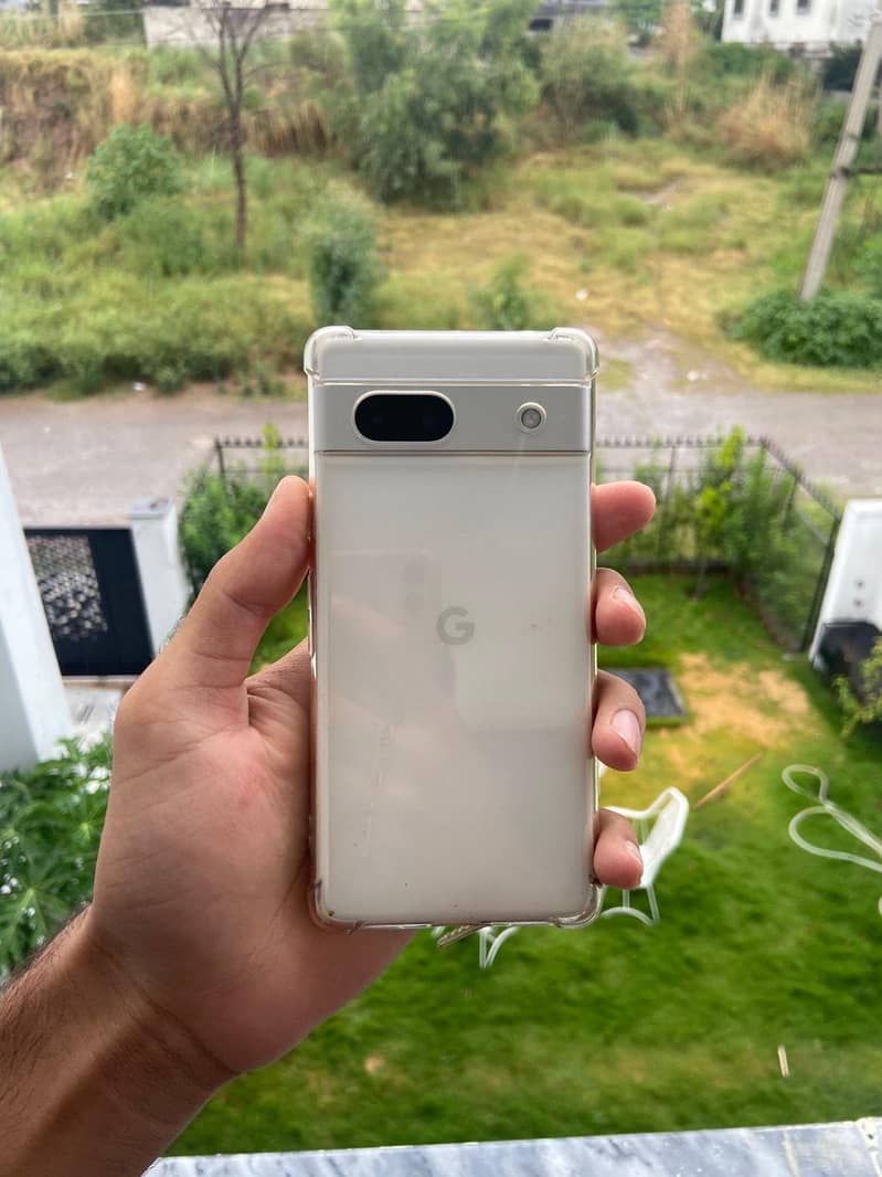 Google Pixel 7a 3