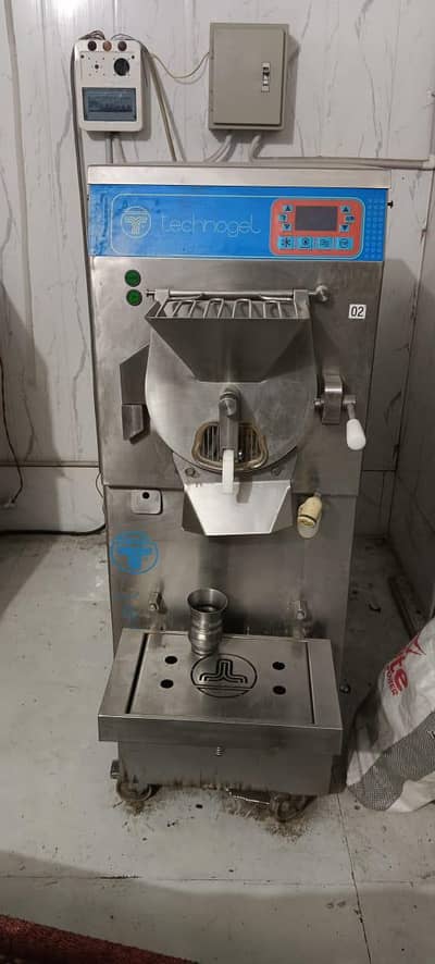 Ice cream machines & freezers for sale.