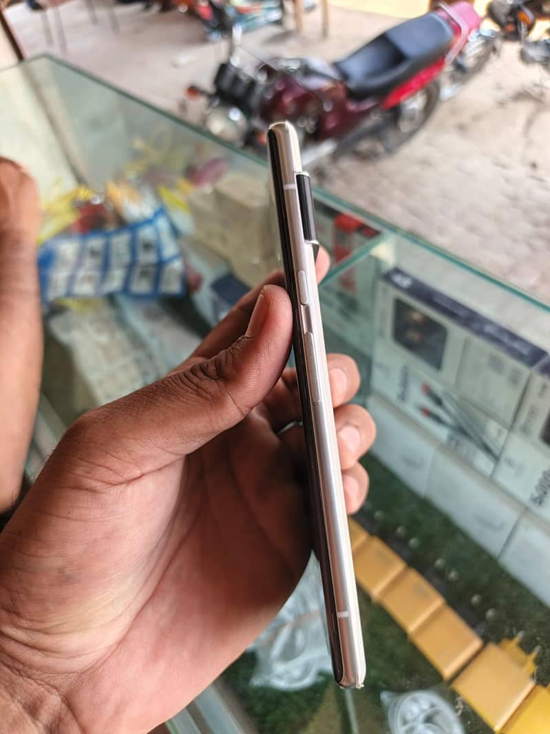 Google Pixel 6 Pro 8