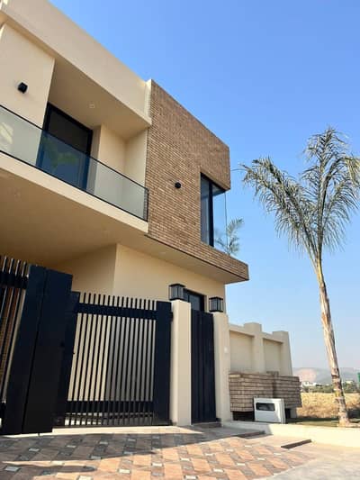 An Exuberant Corner House @4 At Sector B17 Islamabad For Sale