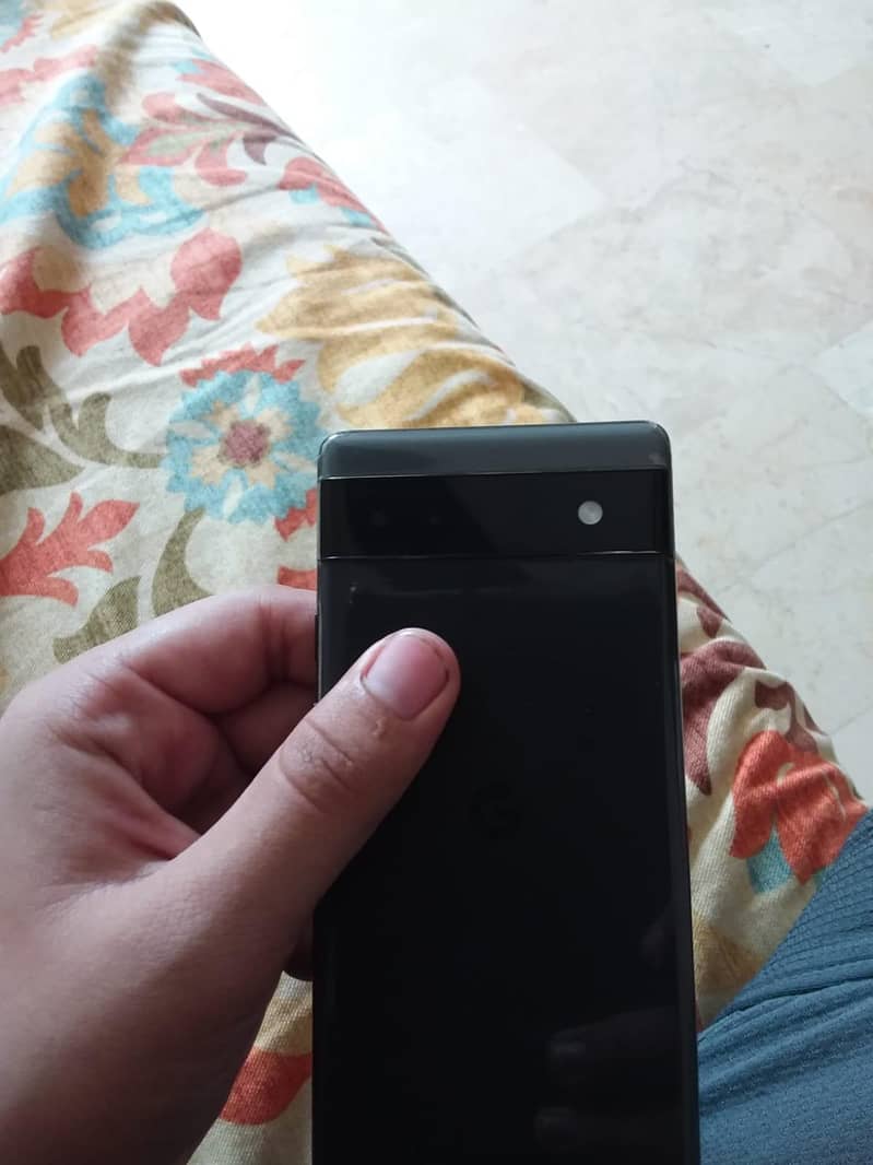 Google Pixel 6a 1