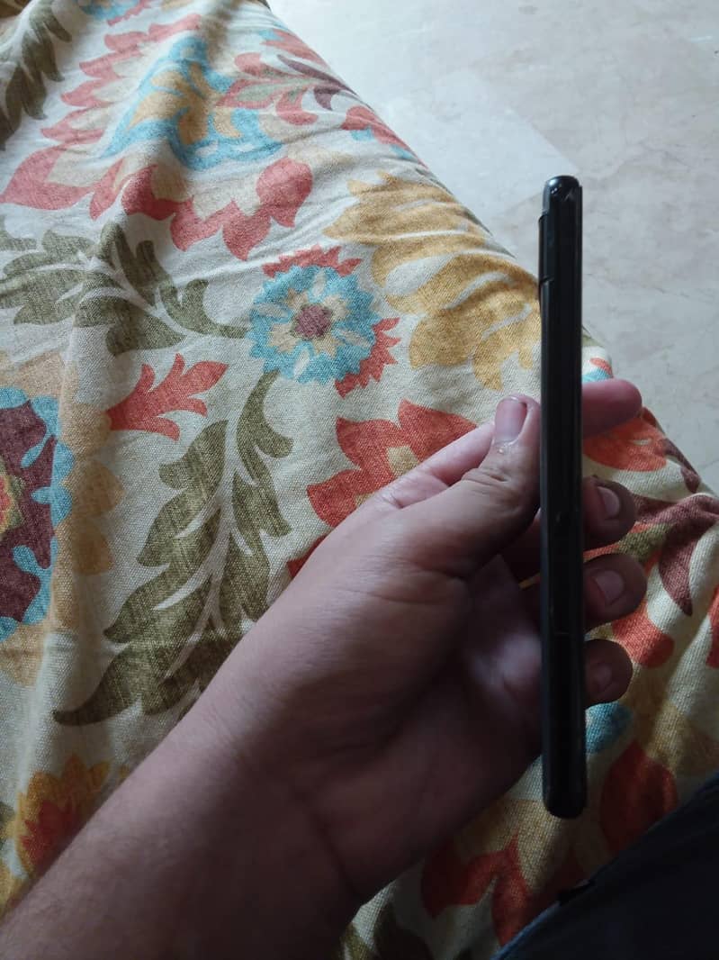 Google Pixel 6a 5