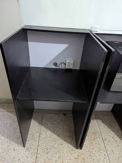 office computer tabile