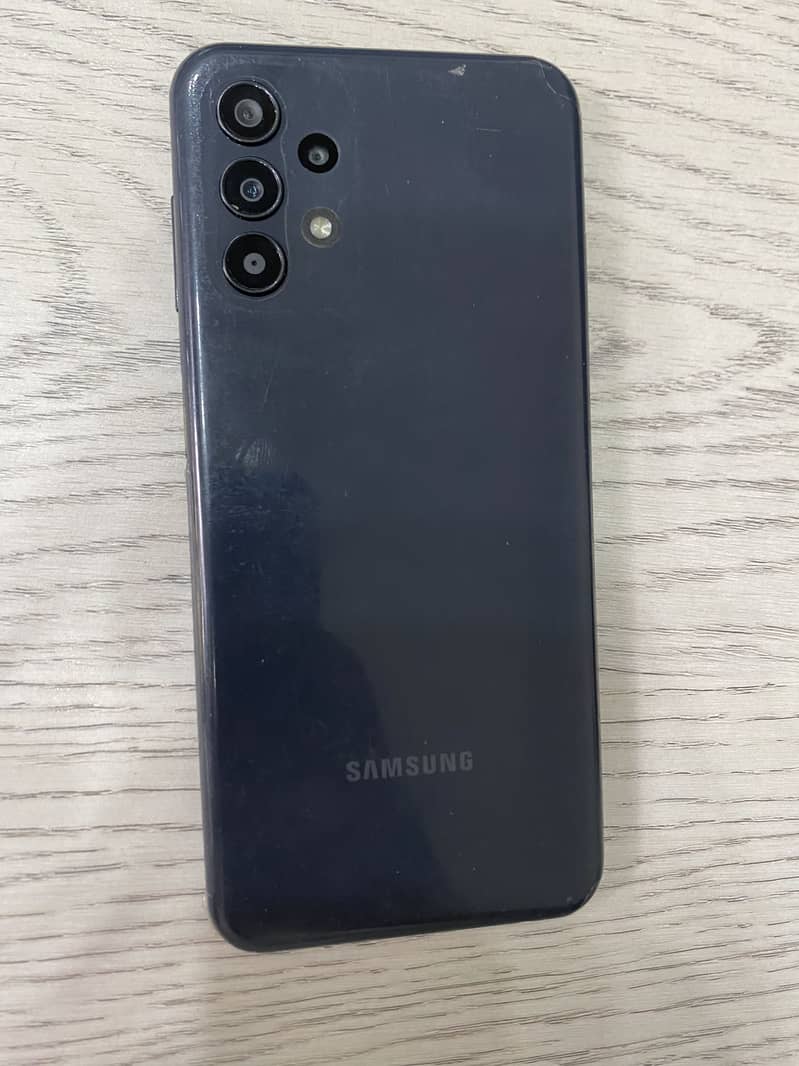 Apple iPhone 7 2