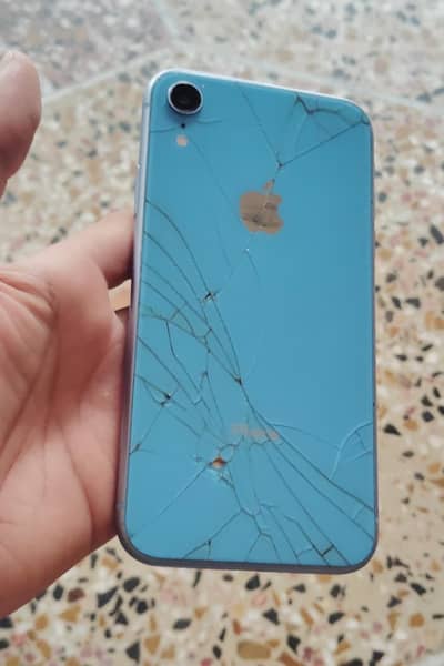 Apple iPhone XR