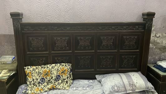 King size bed
