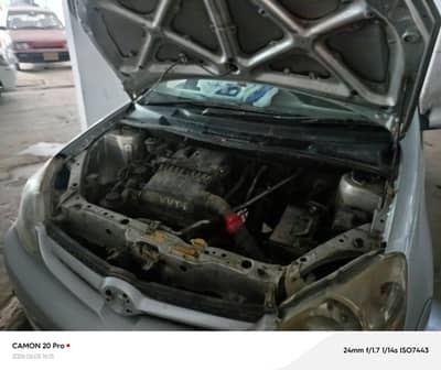 Toyota Platz 2006 / 10