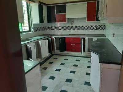 1 Kanal Upper portion available for rent wapda Town ph1 block E2