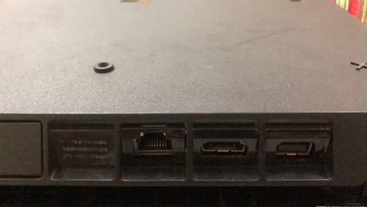 Sony PS4 Slim Original + DualShock 4 Controller