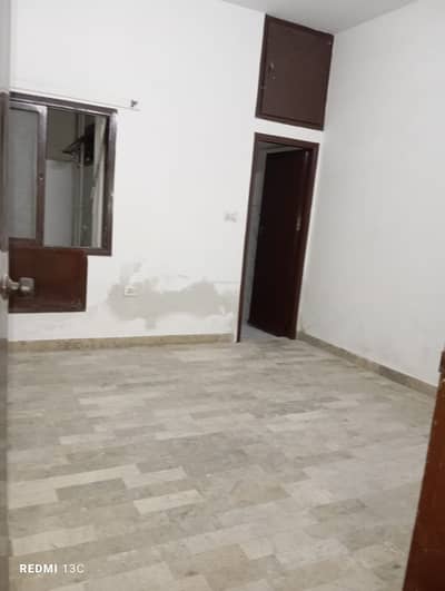 WELL MAINTAINED 120SQYD 2BED DD FOR RENT