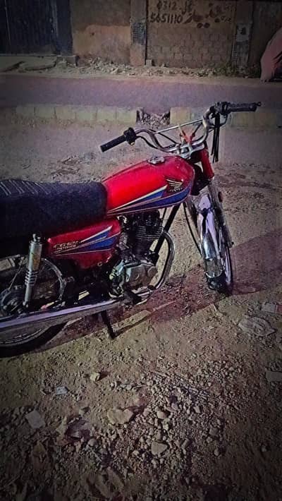 Urgent Sale final 80 me deni hai