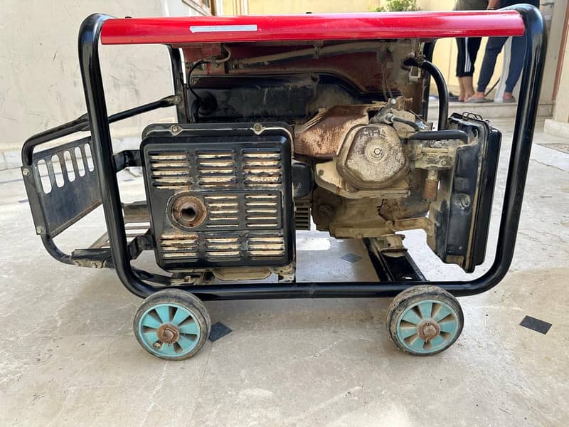 Elemax generator 4