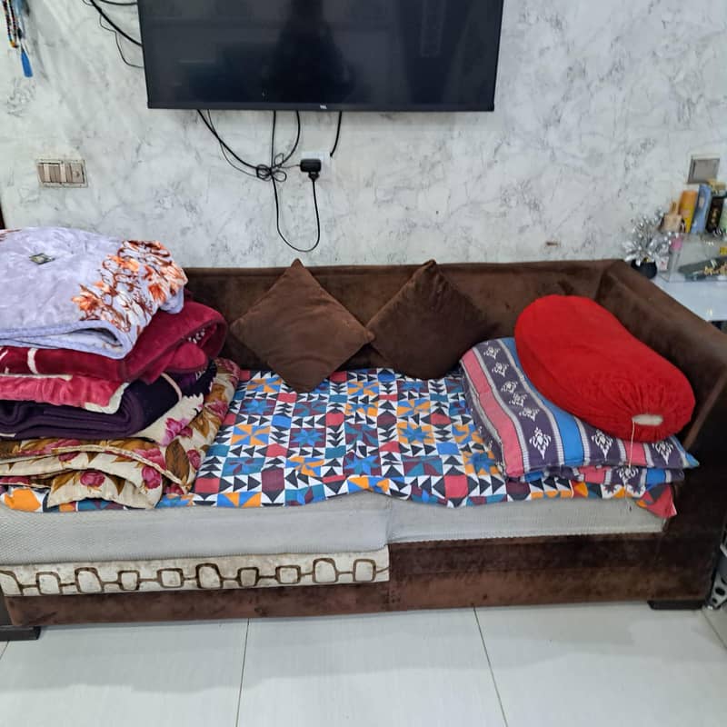 bed side table 3