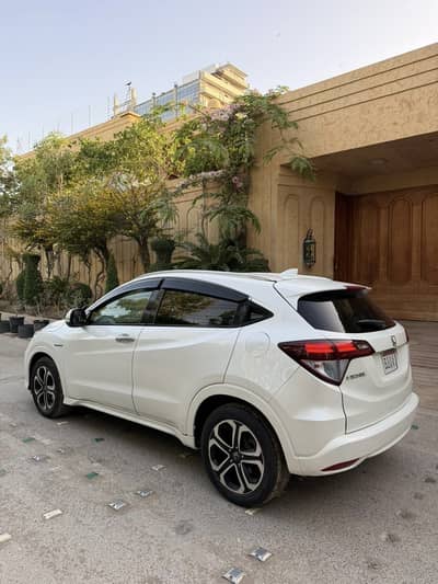 Honda Vezel 2015 Japan 2016 Model P. White Z Sensing