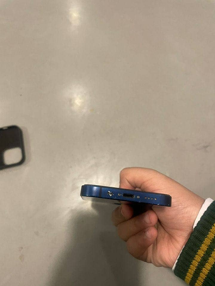 iPhone 12 mini 1