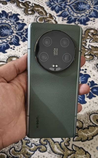 Xiaomi 13 Ultra
