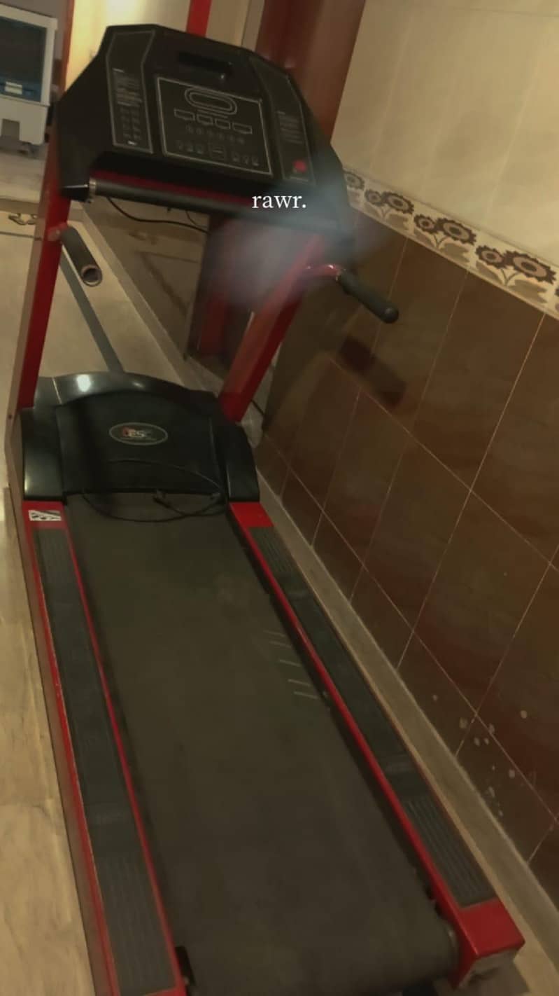 Running machine 5