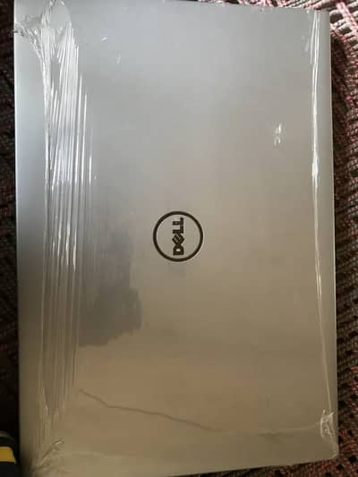 Dell ka laptop ha brand new