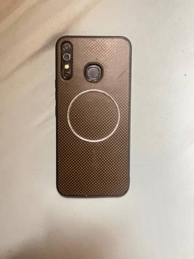 Infinix Hot 8 condition 8)10 4ram 64rom pta approved