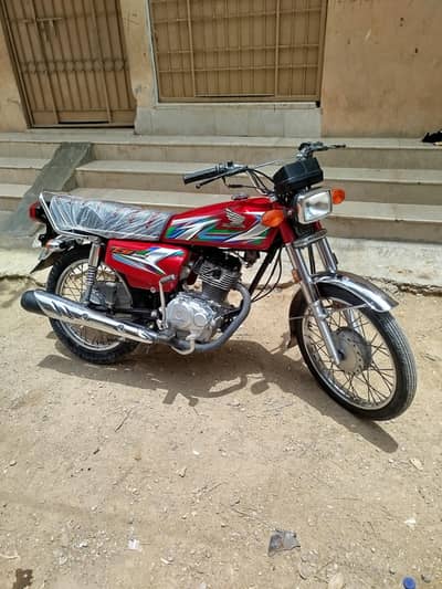 mint condition urgent for sale 03112193628
