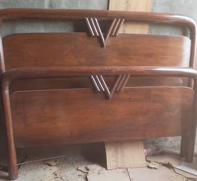 ek sengal bed with said table     03136666703