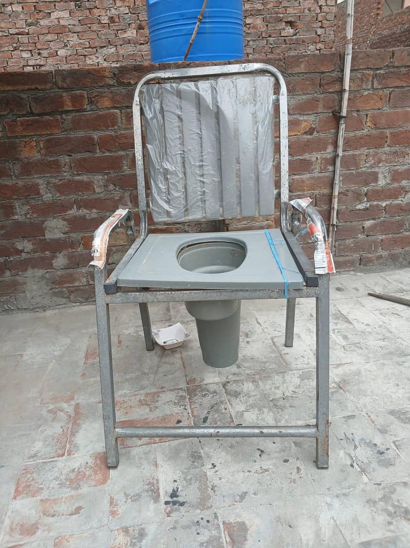 Comode Chaire 0