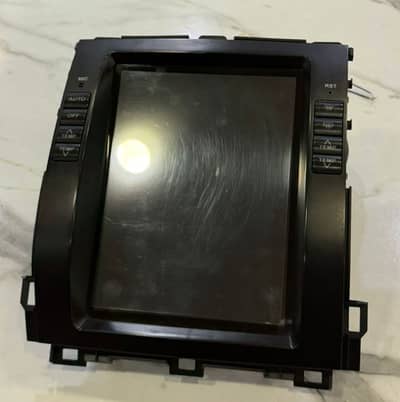 TESLA SCREEN