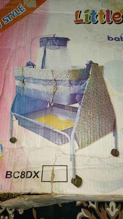 little  Star swing cot.