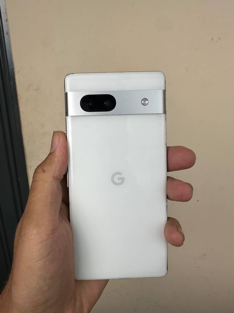 Google Pixel 7a 4