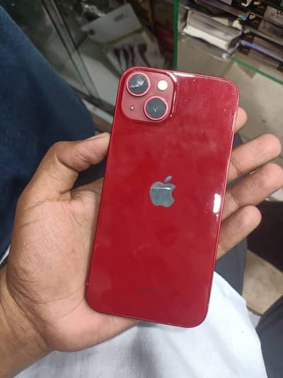 Apple iPhone 13