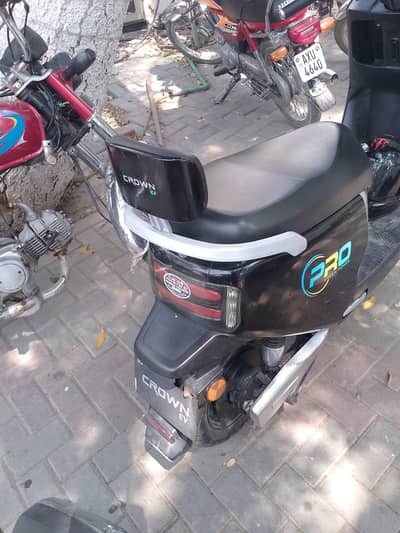 crown electric bike ev