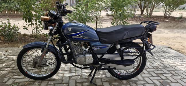 SUZUKI GS150 On my name