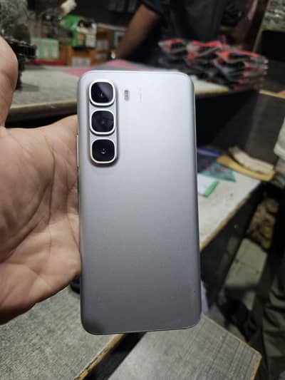 Infinix Hot 60 pro plus (12/256)