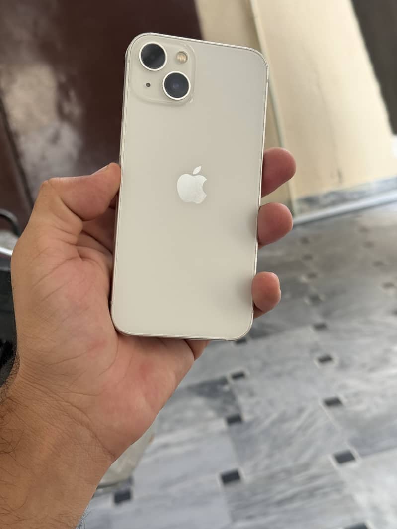 Apple iPhone 13 3