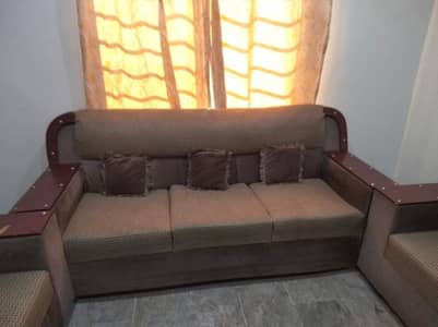 Sofa sale krna ha urgen