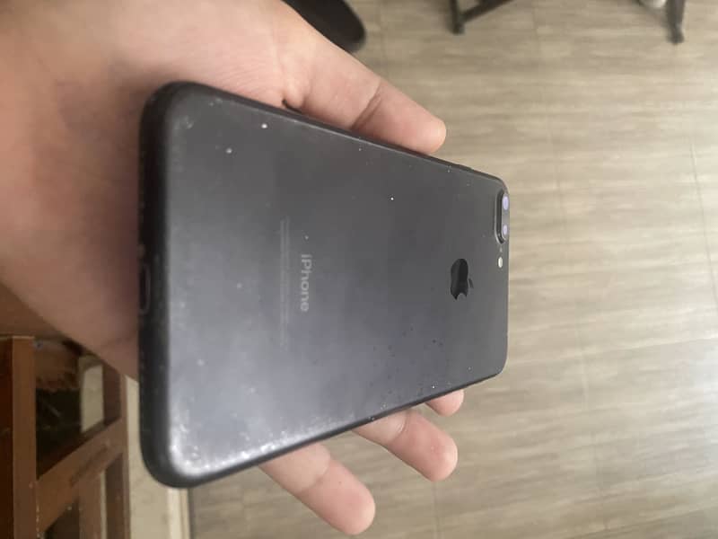 Apple iPhone 7 Plus 7