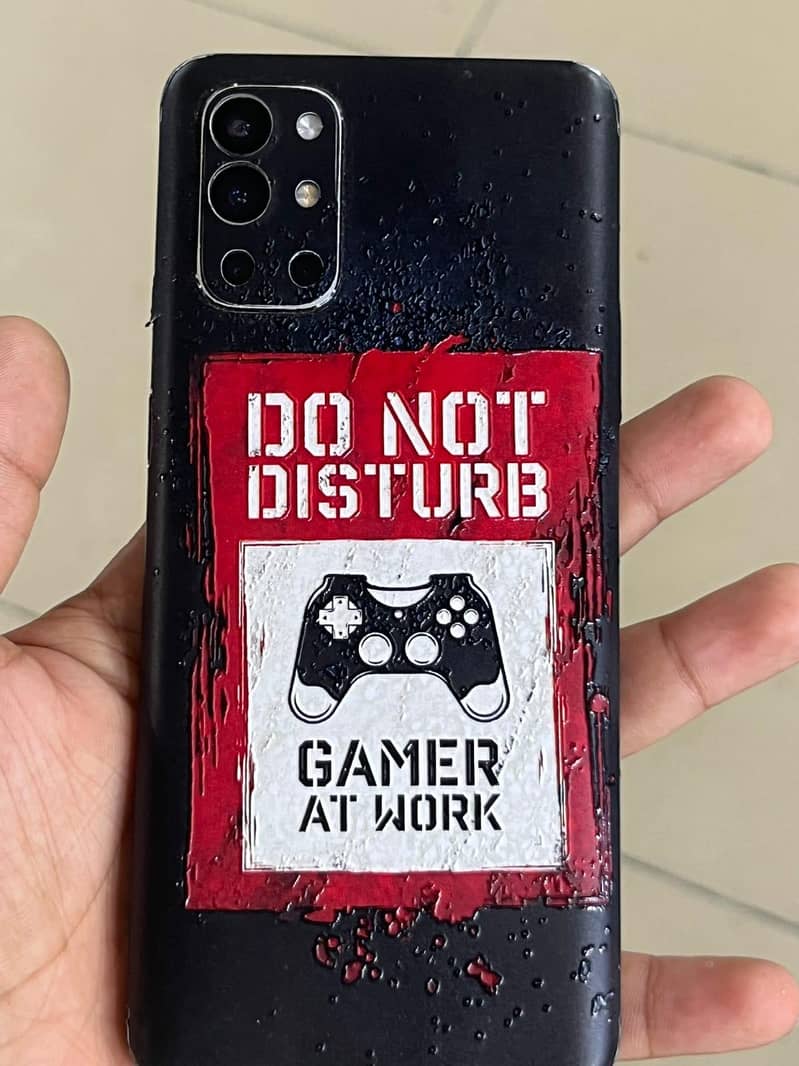 One Plus 9R 0