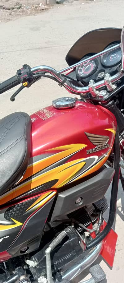 motorcycle. Honda bike 100cc prider