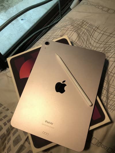 Ipad air 5th gen M1 chip with apple pencil