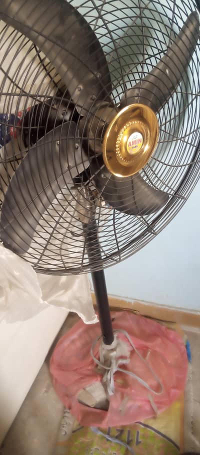 "Pedestal Fan - 10/10 Condition"