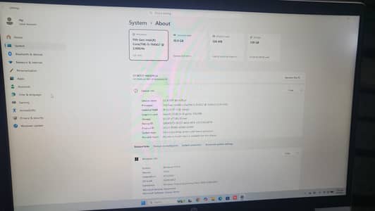 hp core i5 11 gen 16 256