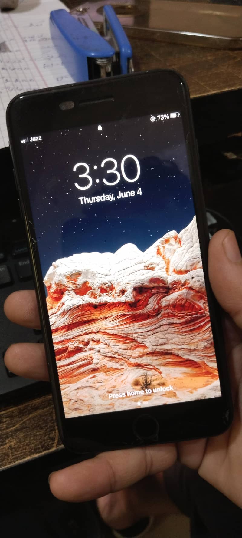 Apple iPhone 7 Plus 2