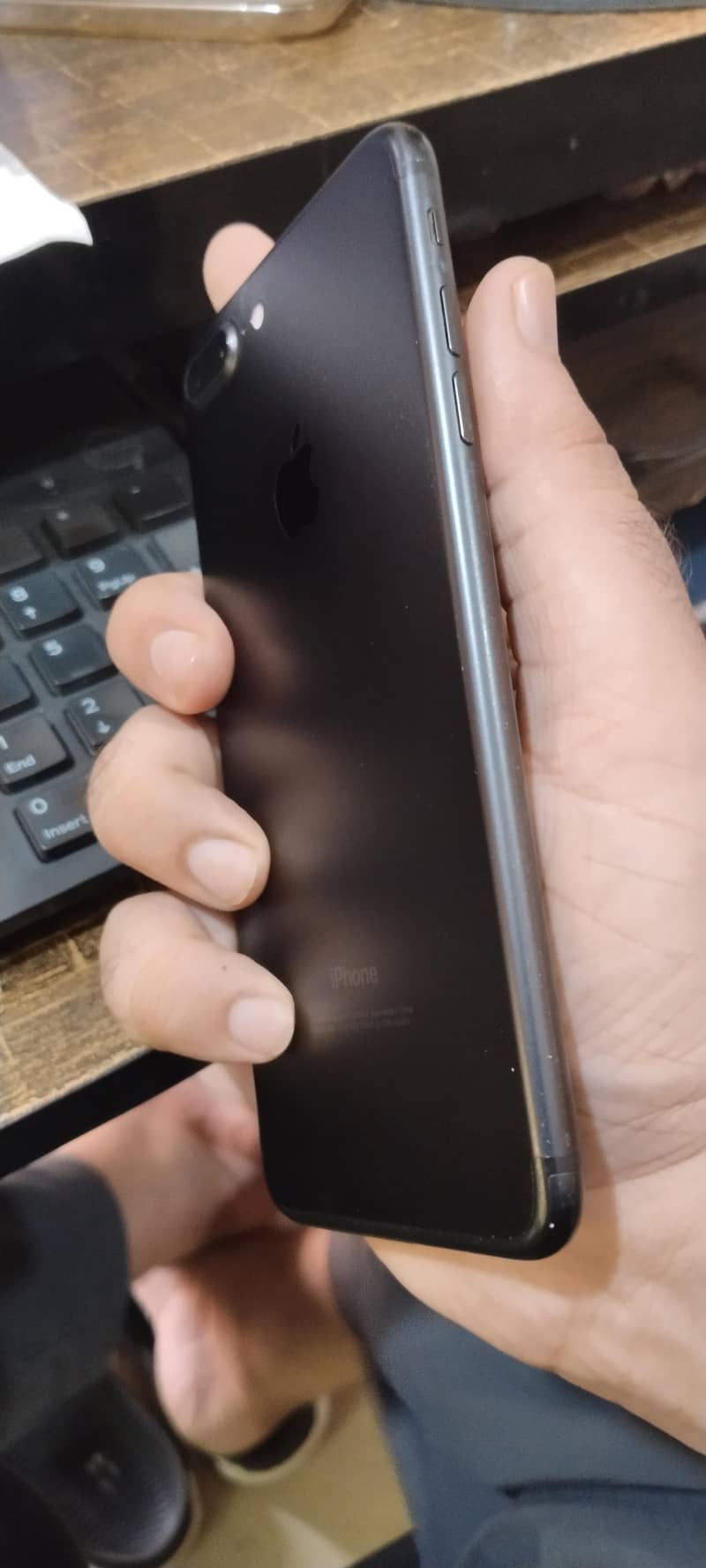 Apple iPhone 7 Plus 4