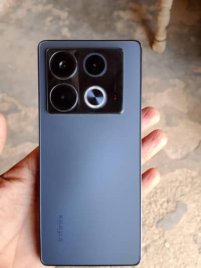 Infinix Note 40