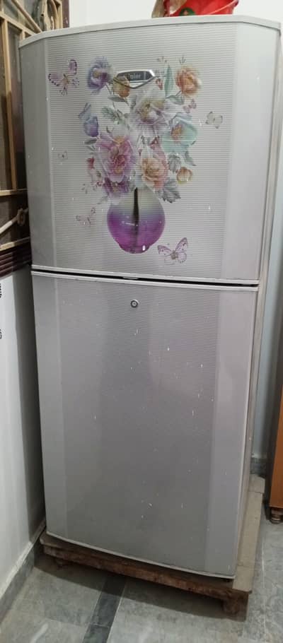Haier refrigerator in very good condition And runs perfectly.