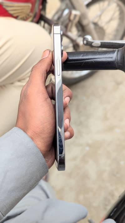 Apple iPhone 12 Pro Max