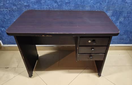 16 Executive Tables for use