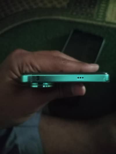 Vivo V50 Lite